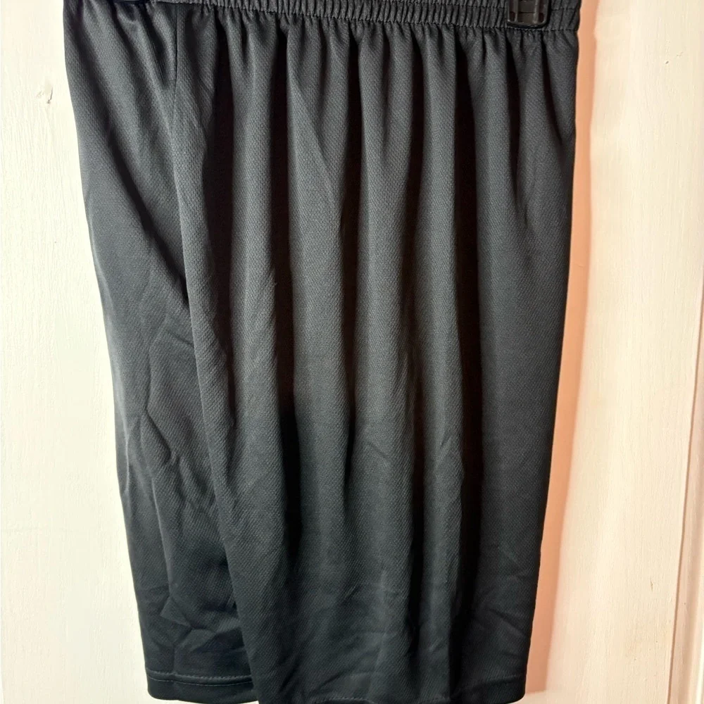 Nike Air Jordan Shorts Boys Medium Jumpman Basketball 95A126-023  NWT size 13-15
